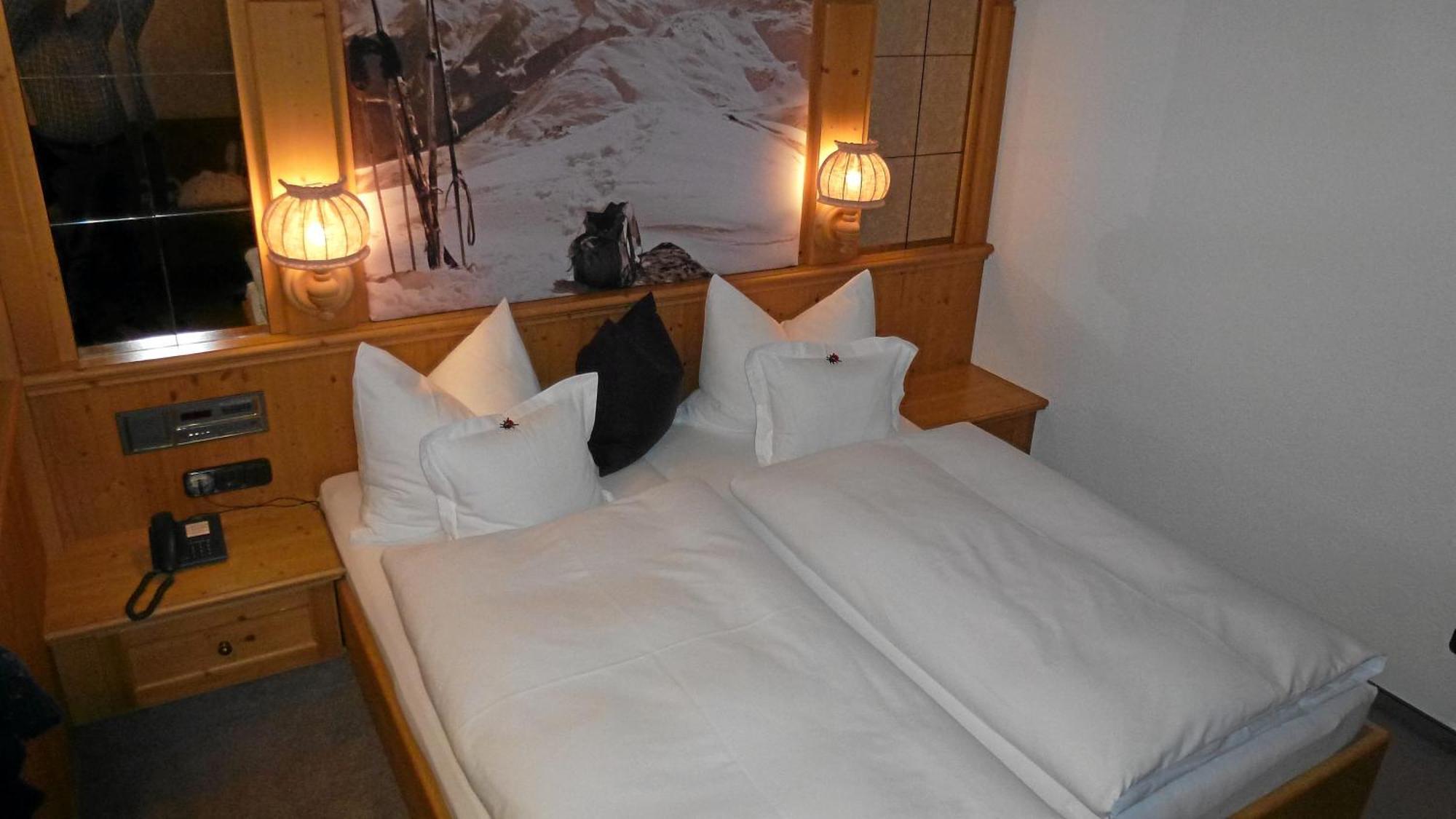Hotel Almhof Hochfugen Room photo